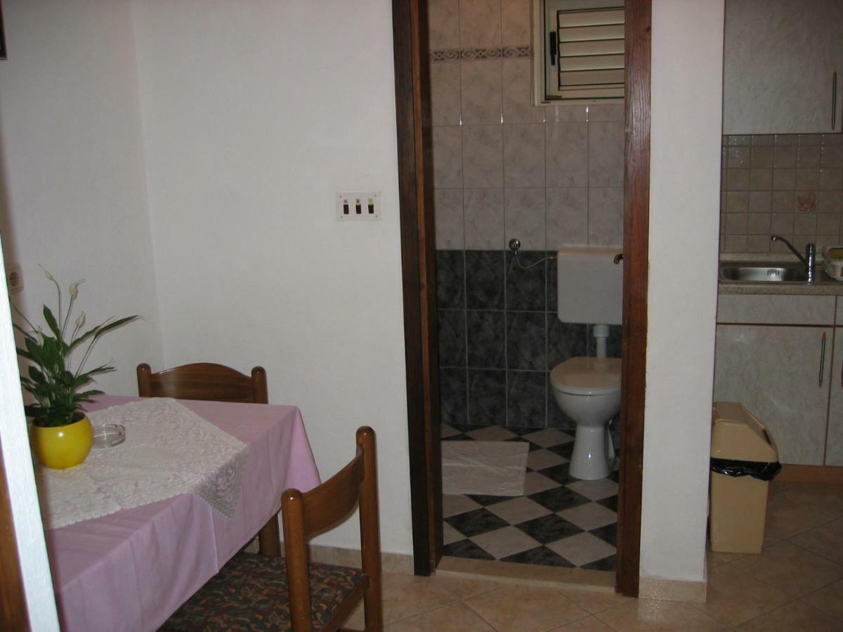 Diving Apartments Molunat Exterior photo